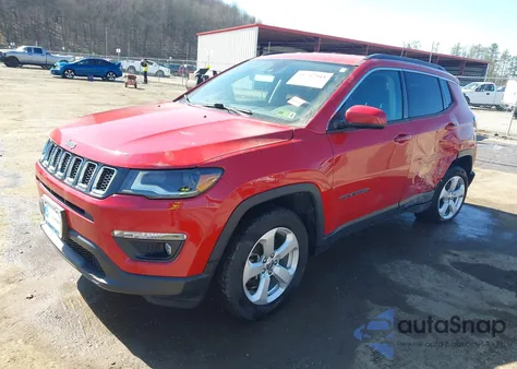 2018 Jeep Compass Latitude 4X4 z USA, uszkodzony, nr VIN 3C4NJDBB0JT331884